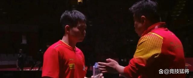 包含横扫对手，东亚猛将继续领跑的词条