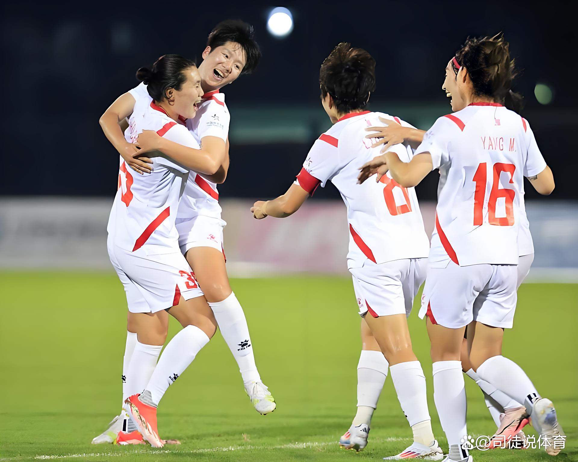 关于指日可待：女足决胜途中接近的信息