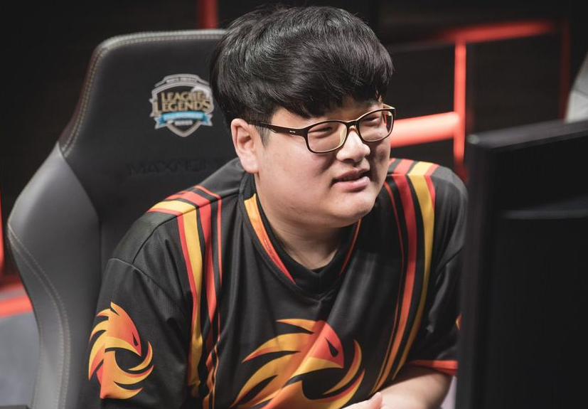 CLG绝杀FPX，Faker完成史诗逆转成都决赛之夜3:1（伦敦）