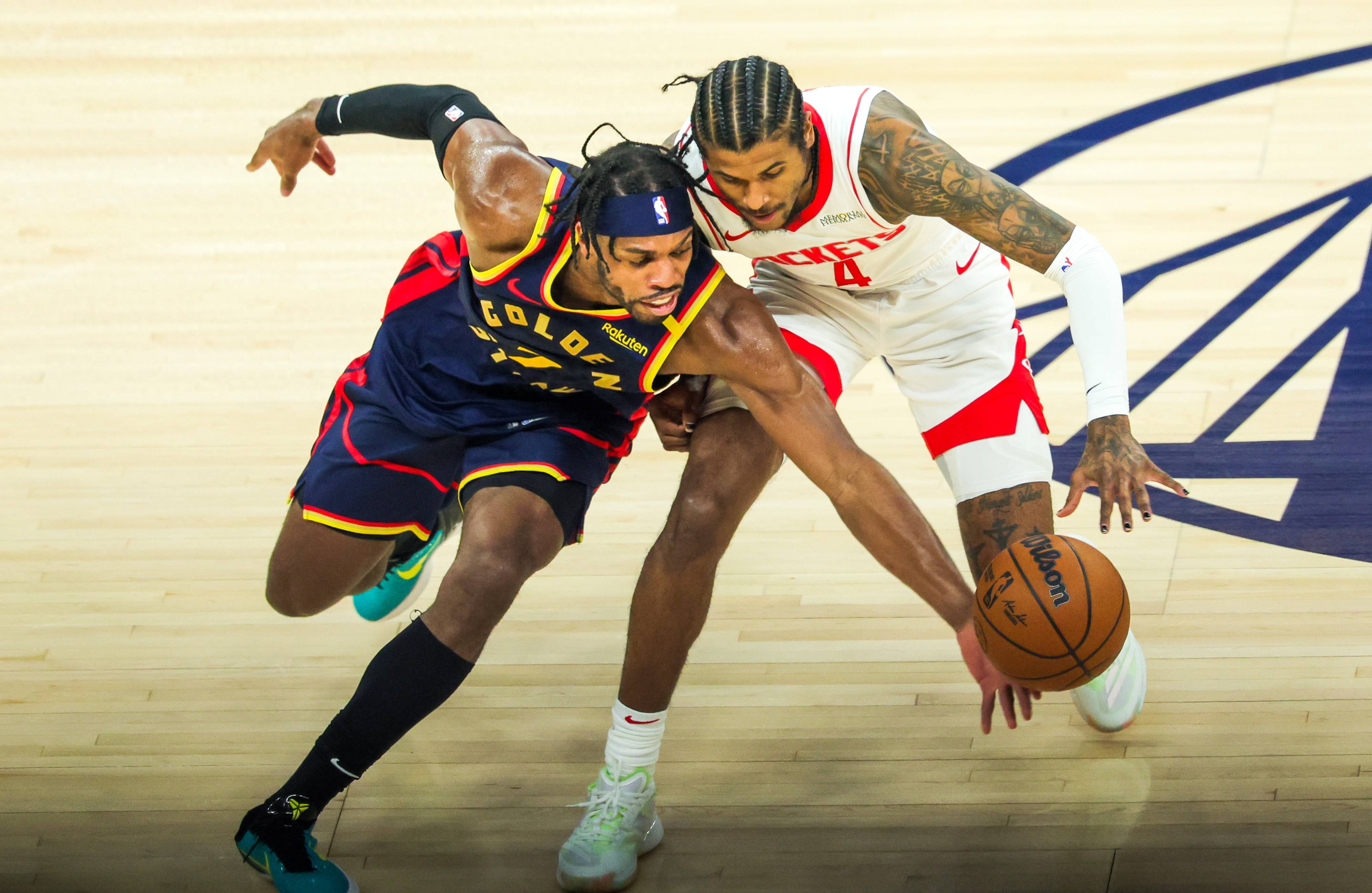 勇士击败火箭，火箭遭受失利