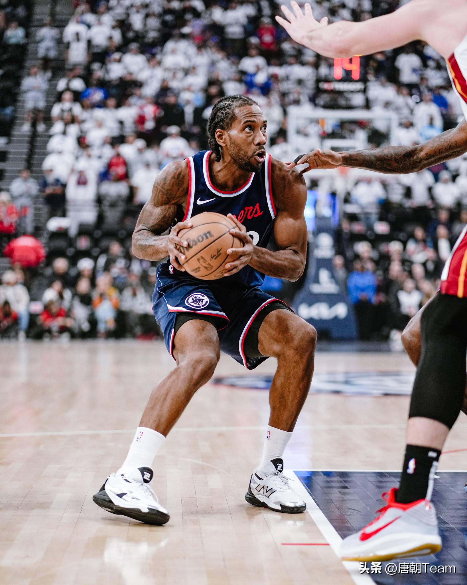 快船大胜篮网，伦纳德30分的简单介绍