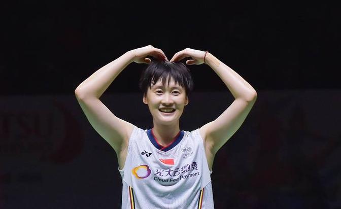 泰国队鏖战日本队，陈雨菲高光表现