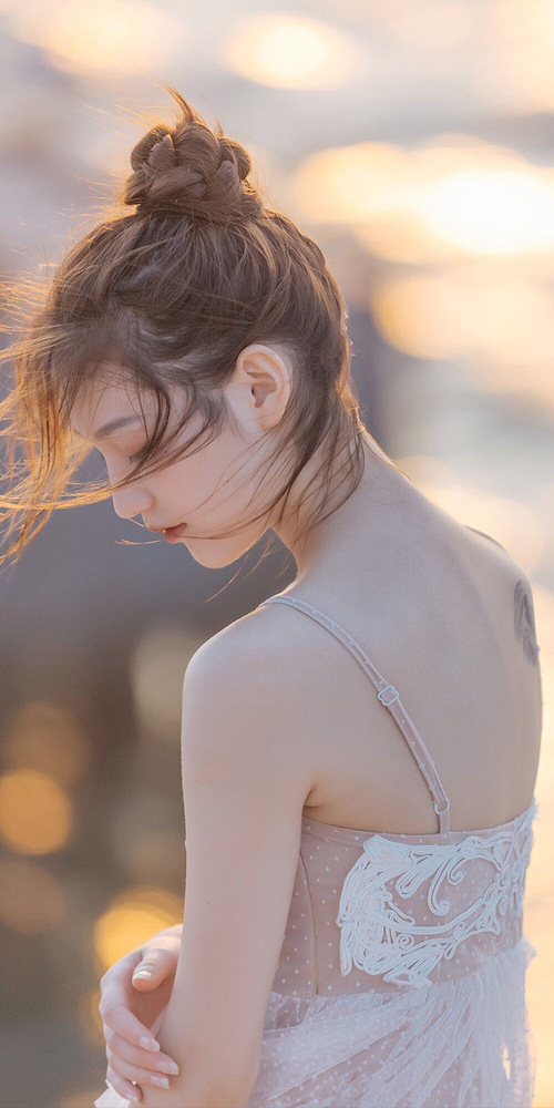 鹰击长空，利刃出鞘，当老鹰鏖战加时，利拉德在生死时刻宣示王权