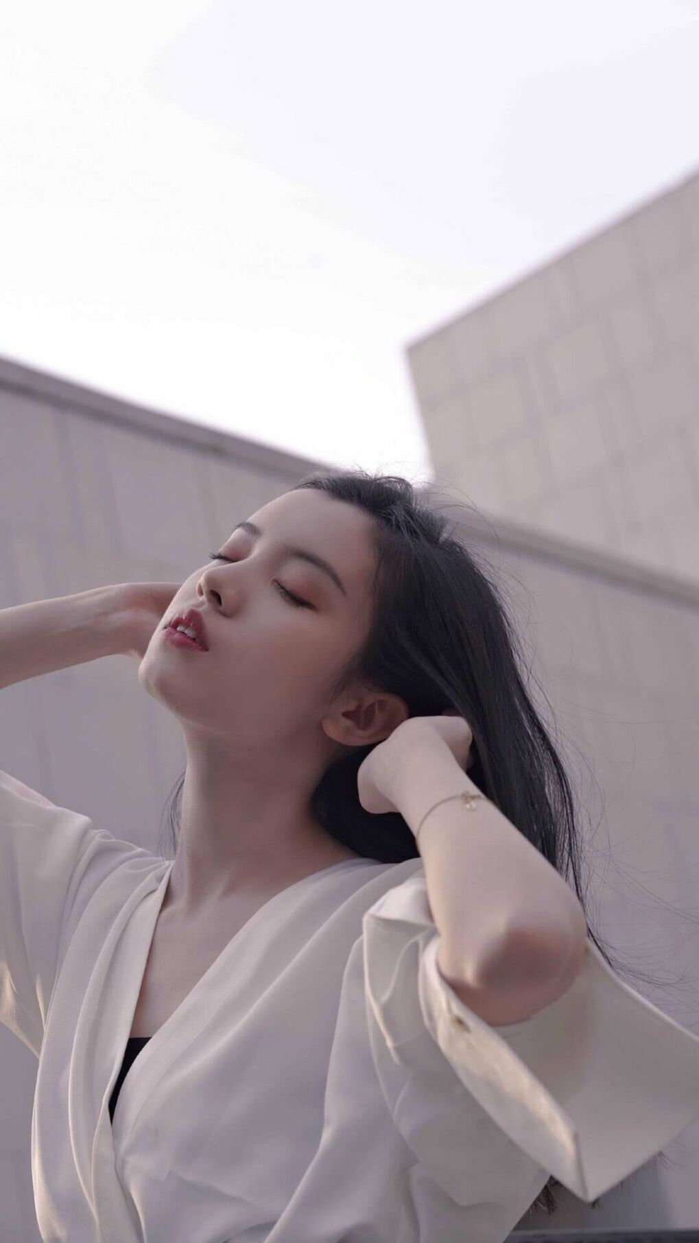 沙漠王权更迭，萨拉赫第93分钟绝杀，埃及掀翻阿尔及利亚引爆世界杯