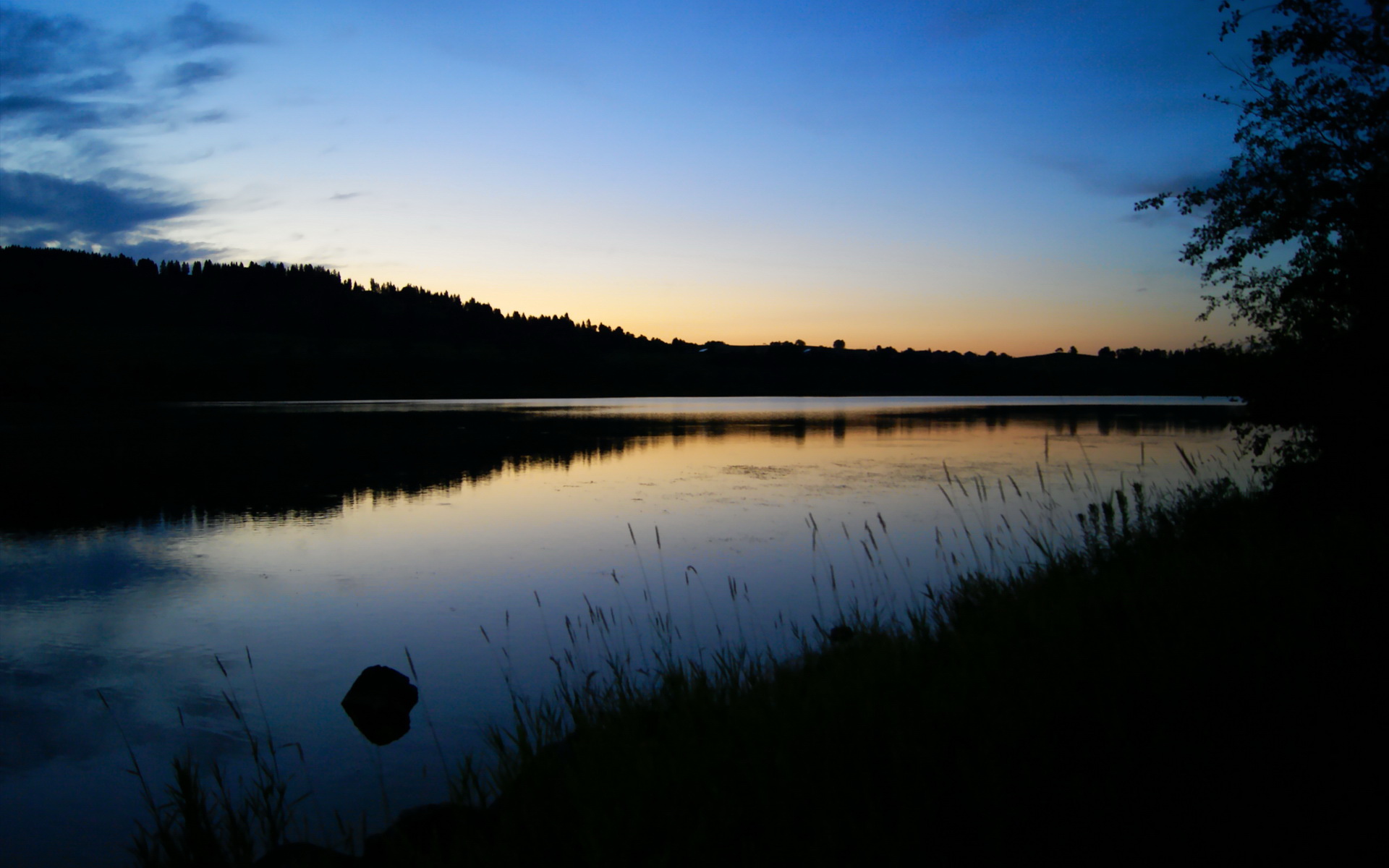 史诗对决，委内瑞拉坚韧铁壁VS西班牙华丽剑舞，京多安关键一剑定乾坤