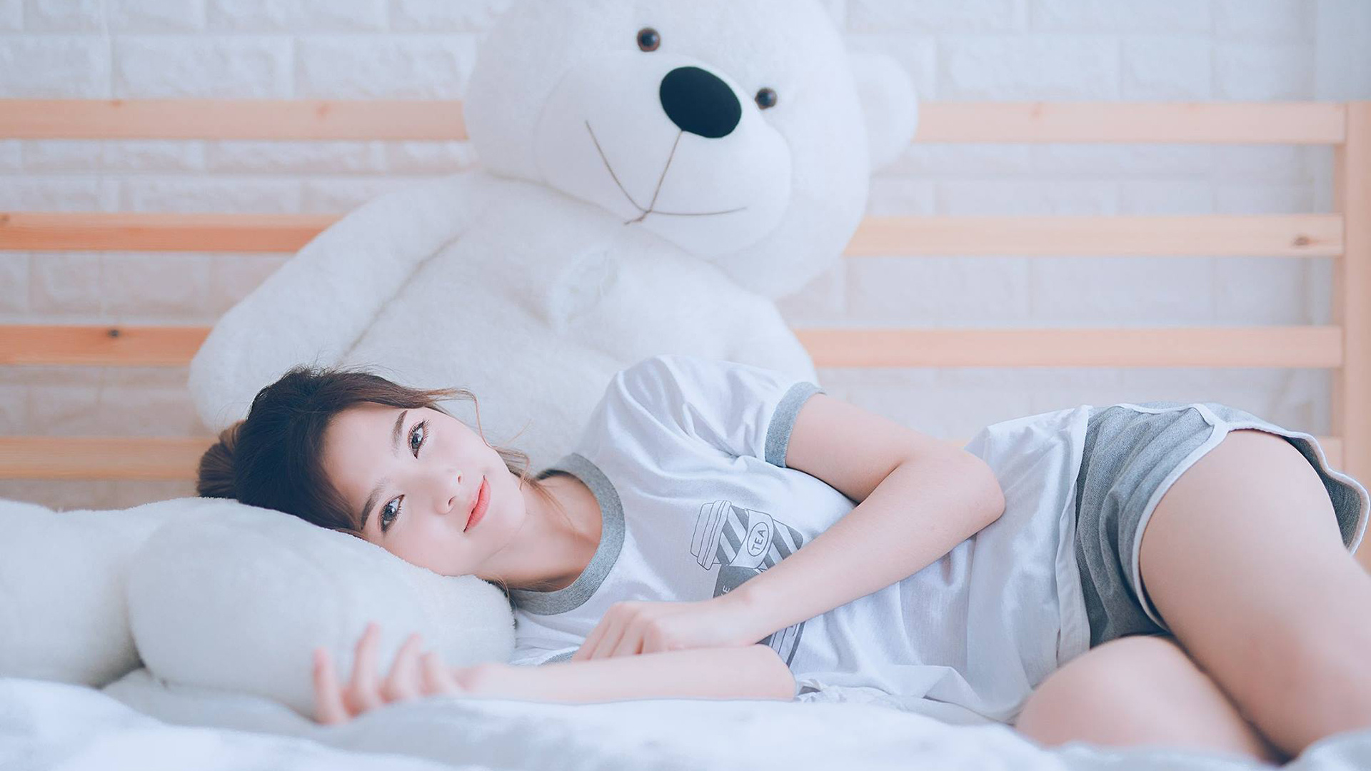 国际米兰锐不可当正面击溃荷兰,罗德里疯狂表演彻底打爆防线