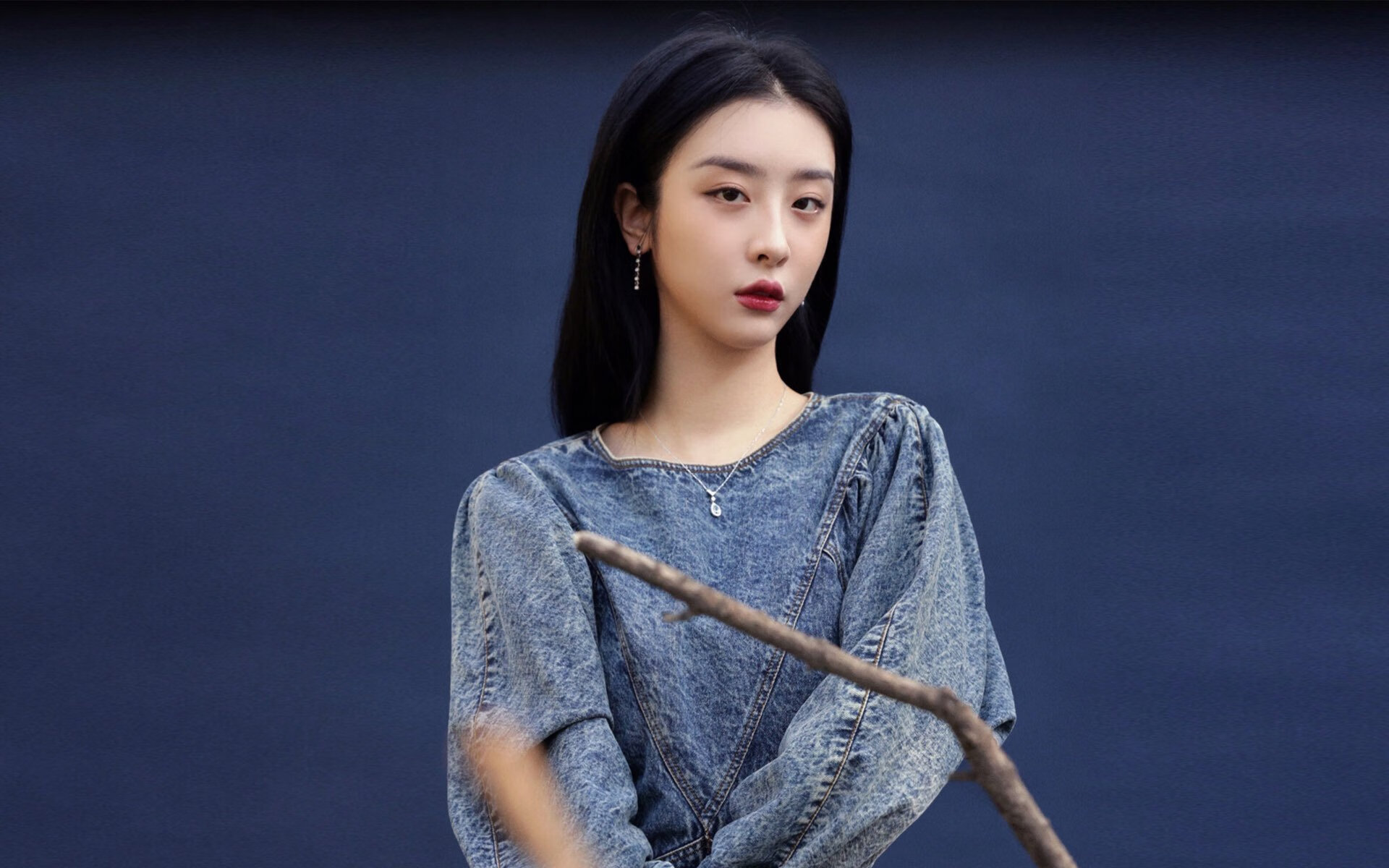 骑士险胜深圳队，西亚卡姆统治攻防两端