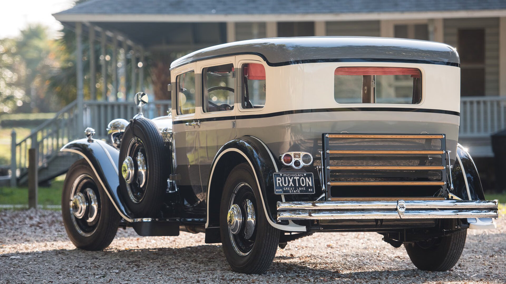 西甲国家德比之夜,当扣篮王降临绿茵场,拉文的跨界奇迹