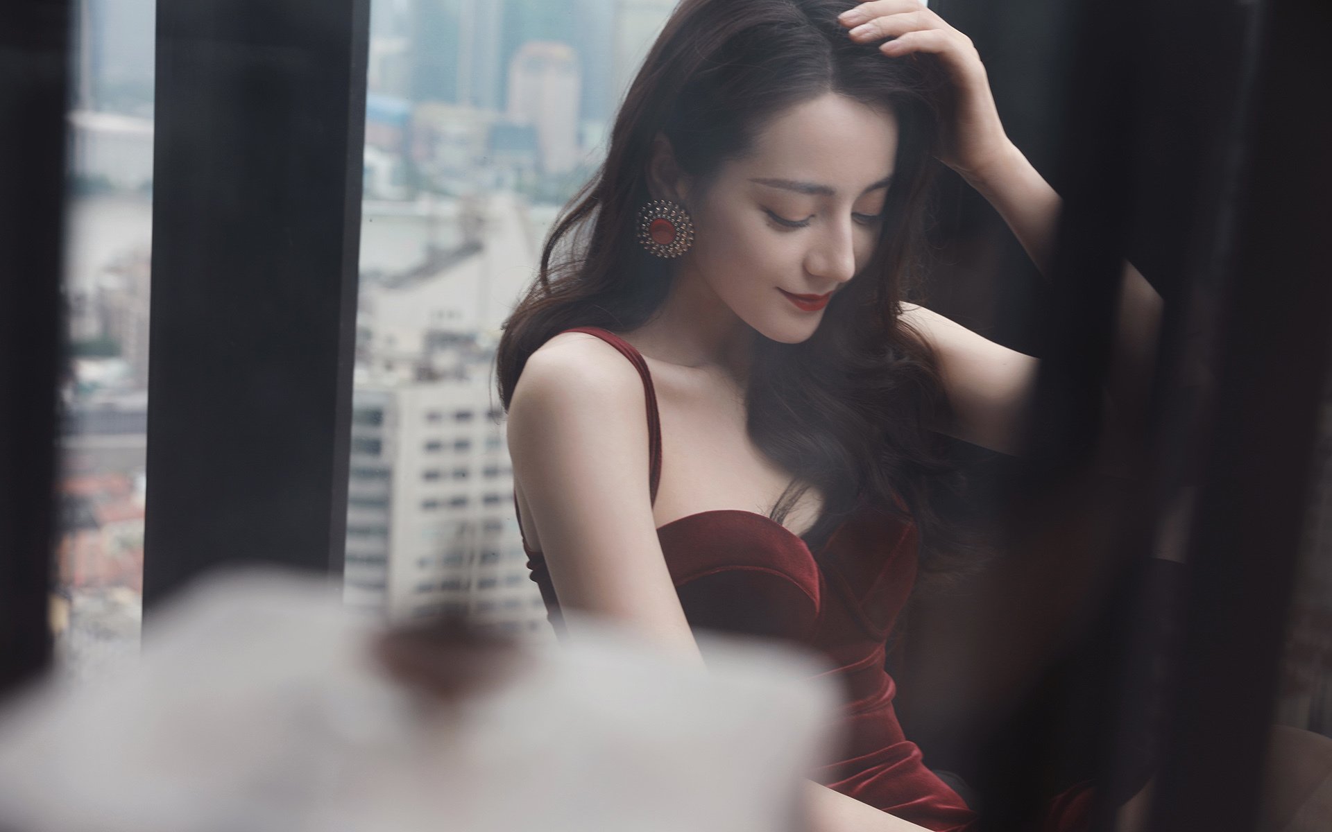 破晓时分，喀麦隆的怒吼与哈弗茨的救赎